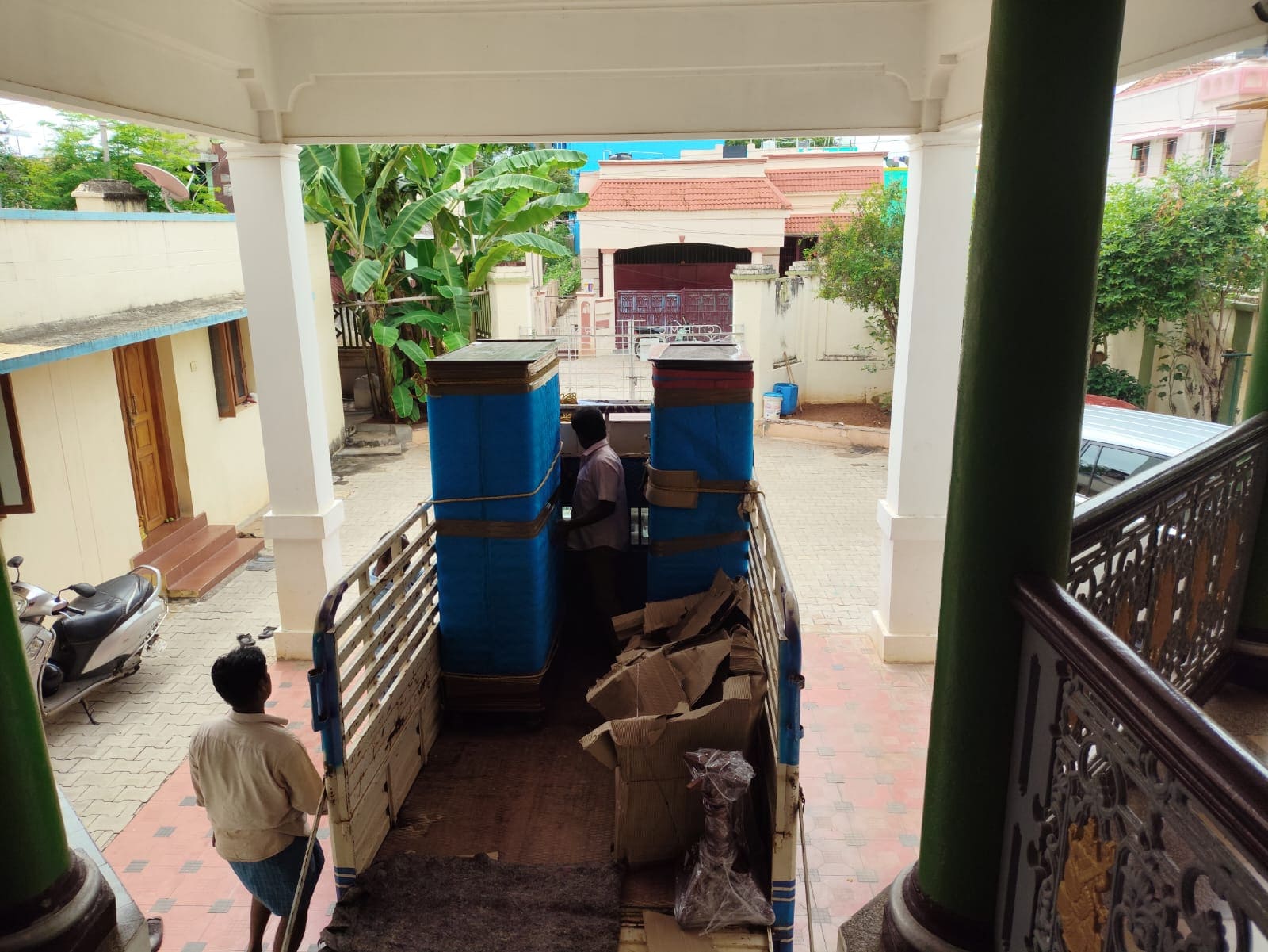Packers and Movers (Within City)